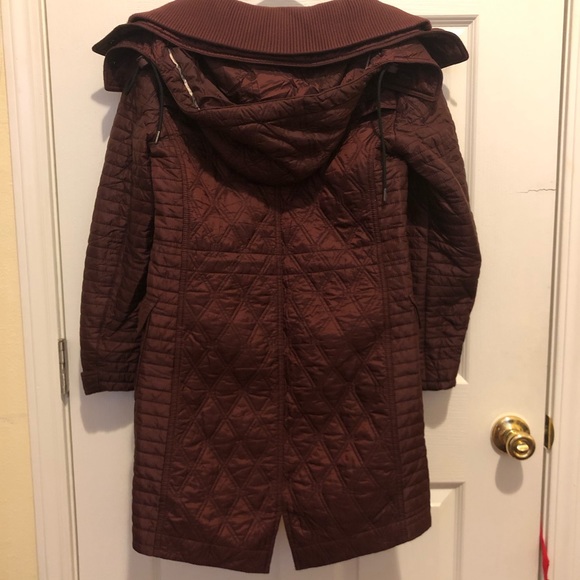 Burberry Brit red quilted hooded coat jacket - Picture 4 of 6